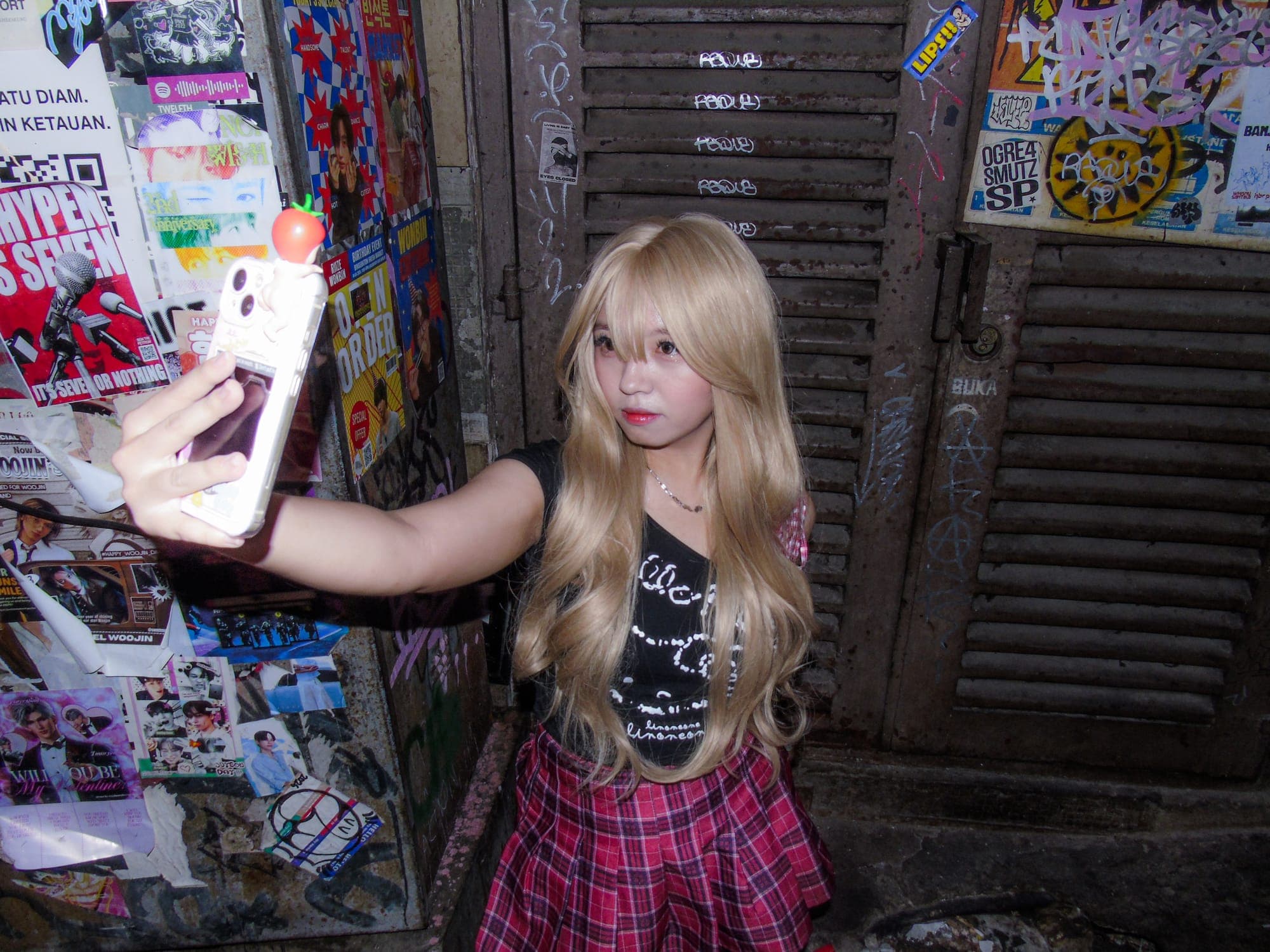 Local Gyaru project detail image 3